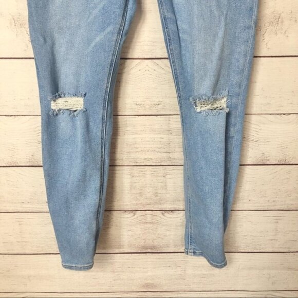 Forever 21 Light Wash Distressed Knee High Rise Skinny Jeans 31 - Picture 4 of 6
